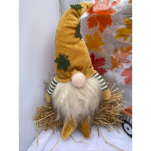 🍁 Fall Harvest Décor 3 Piece Bundle Gnome Plush LED, Be Thankful Truck & Leaf W - Picture 3 of 10